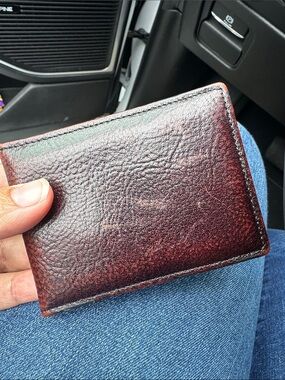 Wilson’s leather slim leather men’s wallet